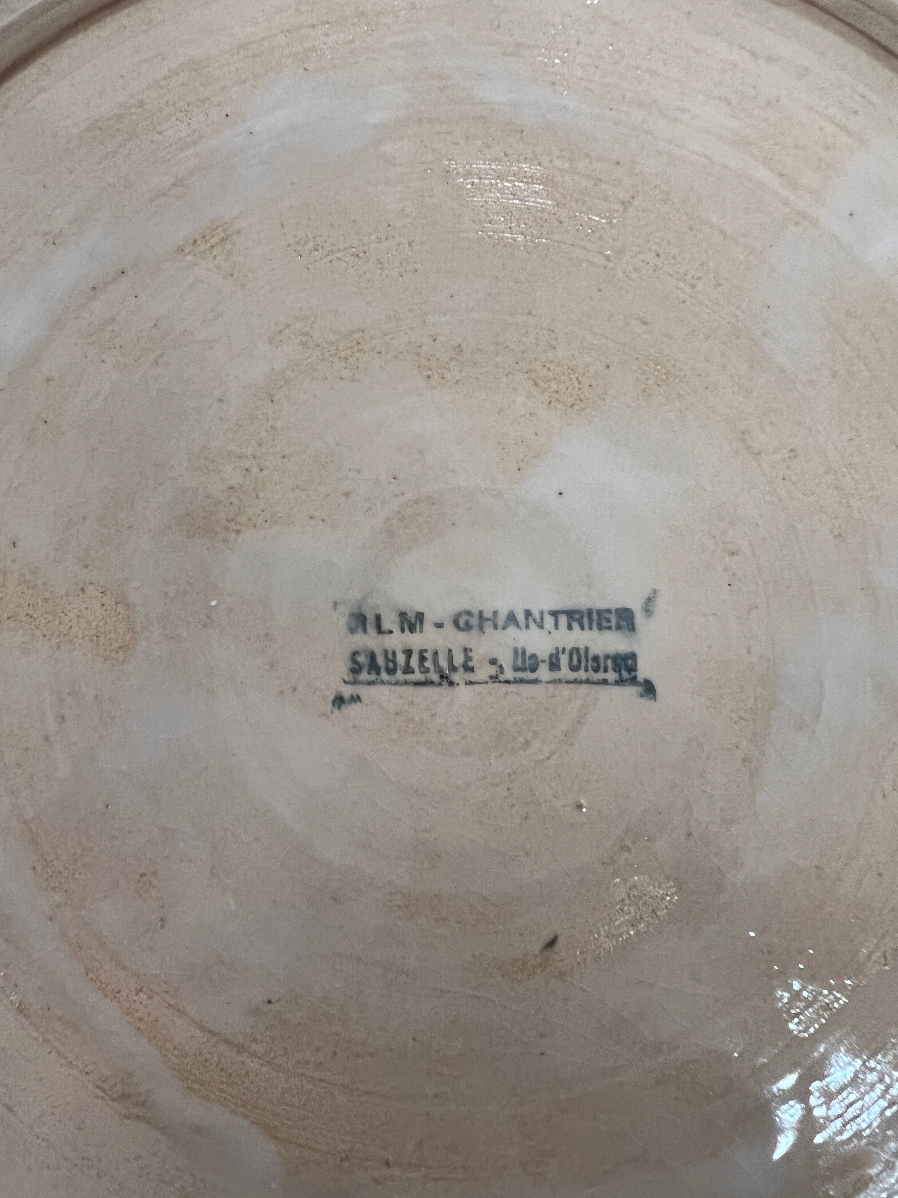 Artisanal plate for decoration