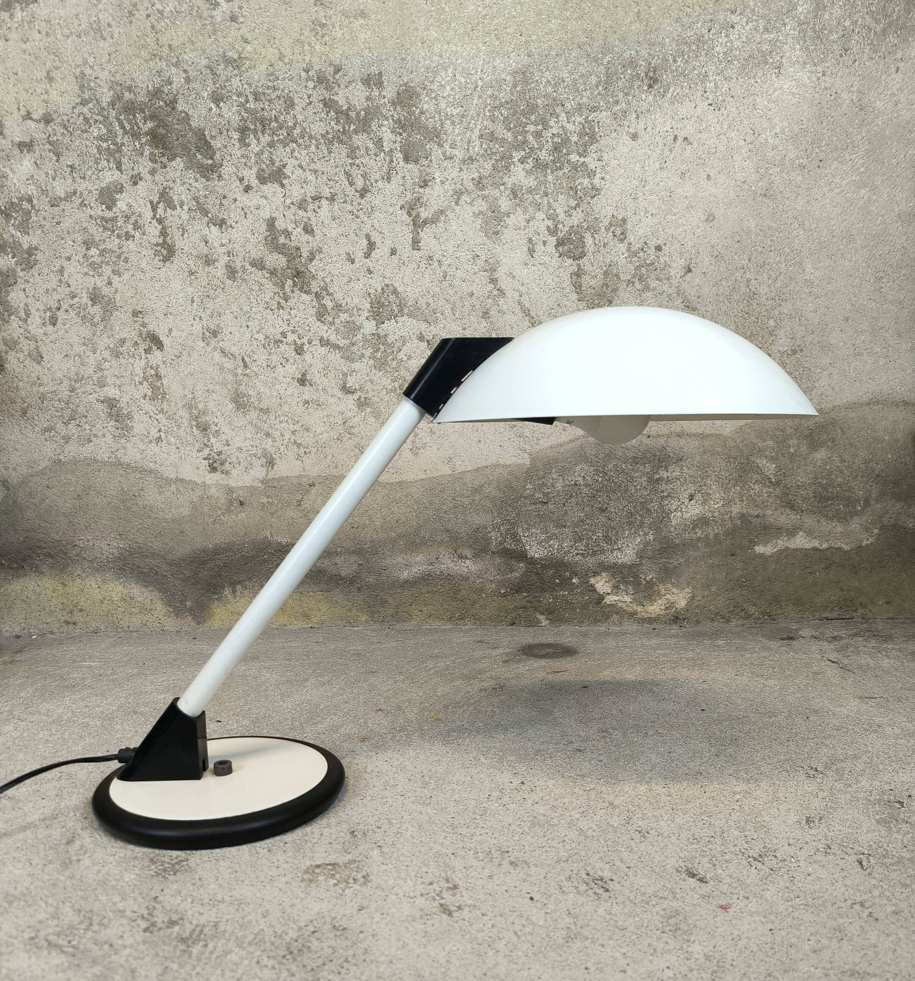 Large vintage table lamp in white metal
