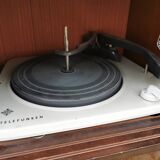 Leinetal furniture has turntable