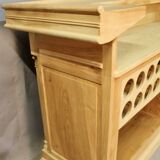 Oak and walnut bar