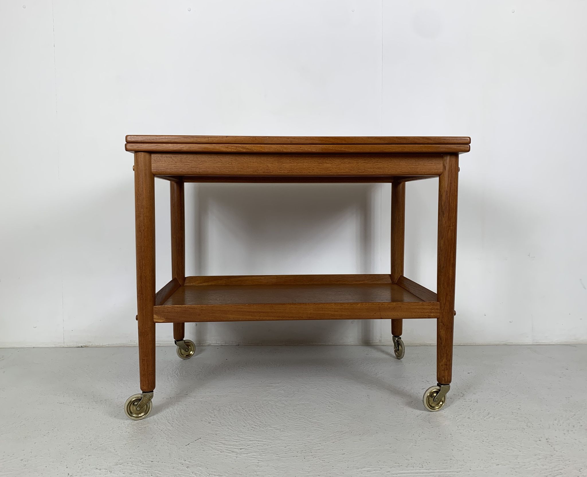Danish midcentury teak bar trolley by Grete Jalk