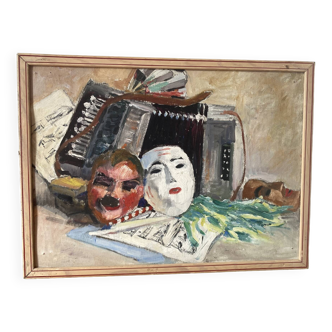 Masks and accordion