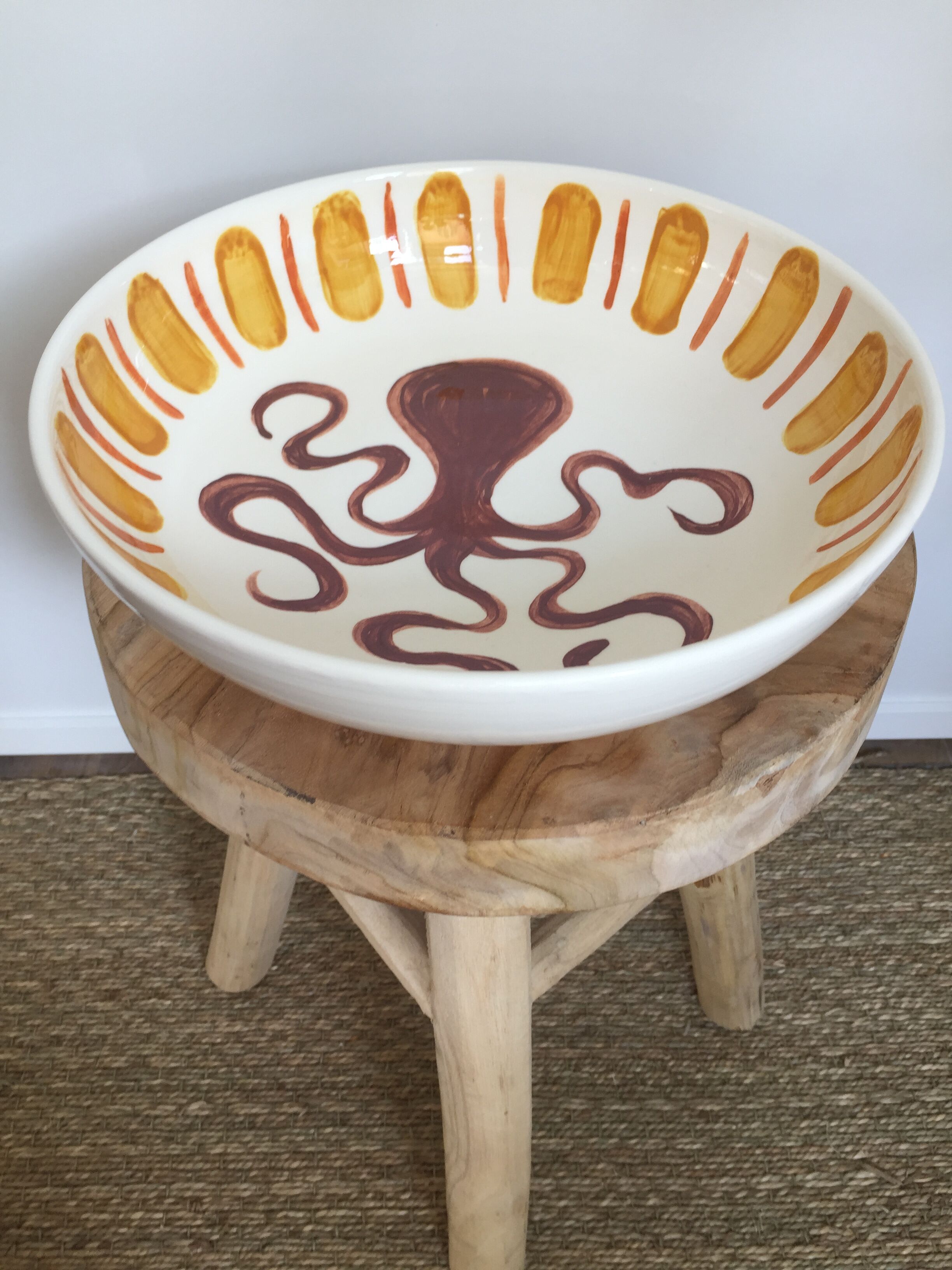 Hand-painted glazed ceramic salad bowl