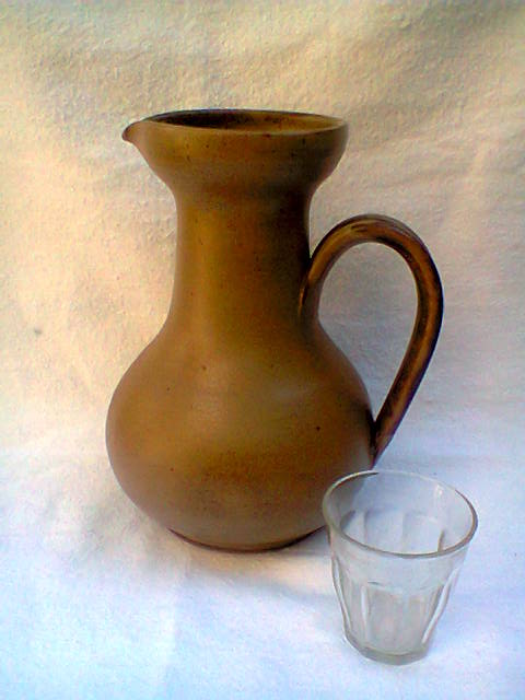 Vallauris jug