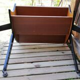 Console table on roulette