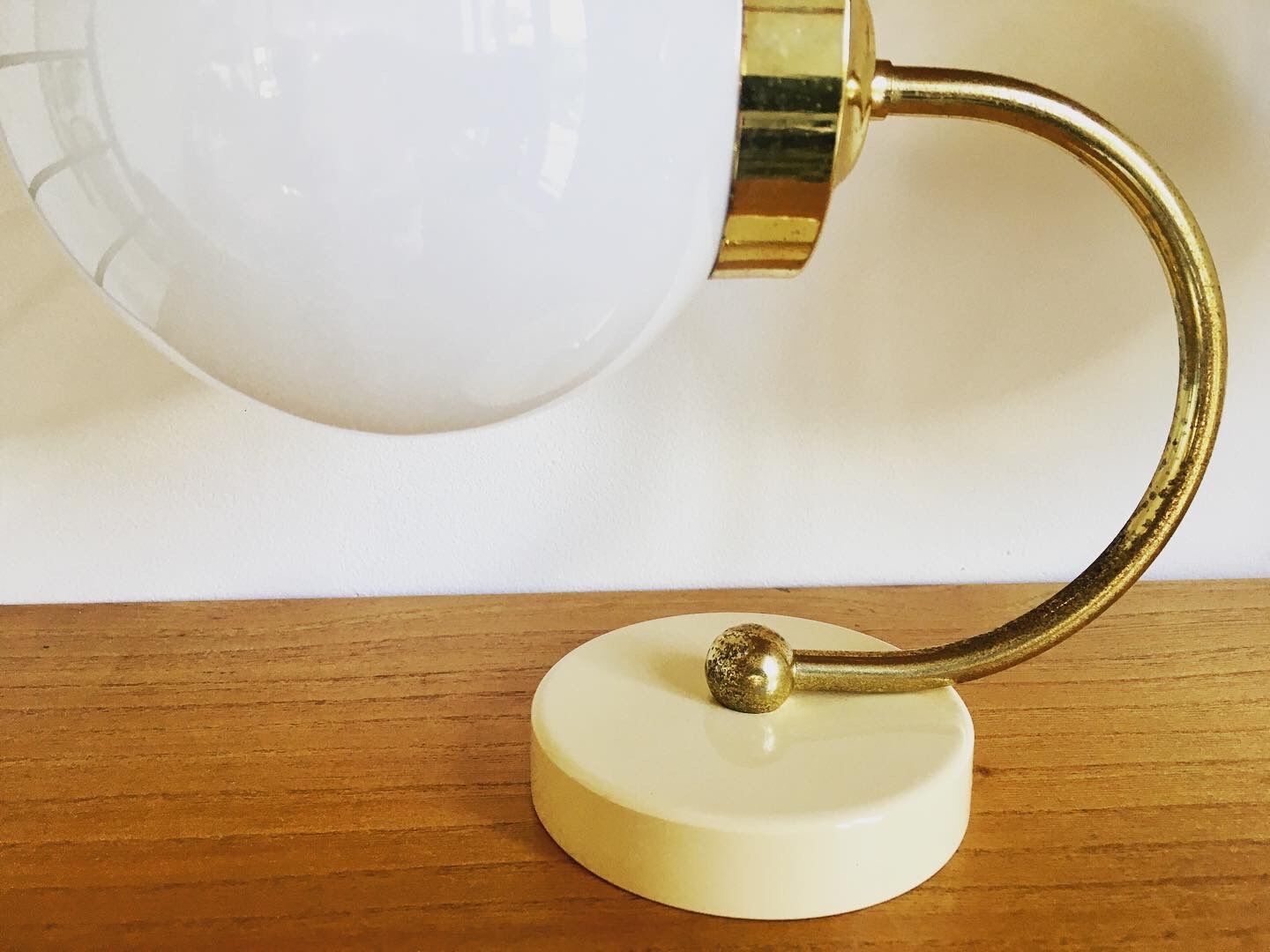 Brass wall light 1960s