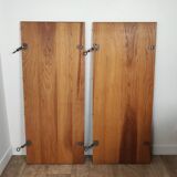 Round extendable elm table