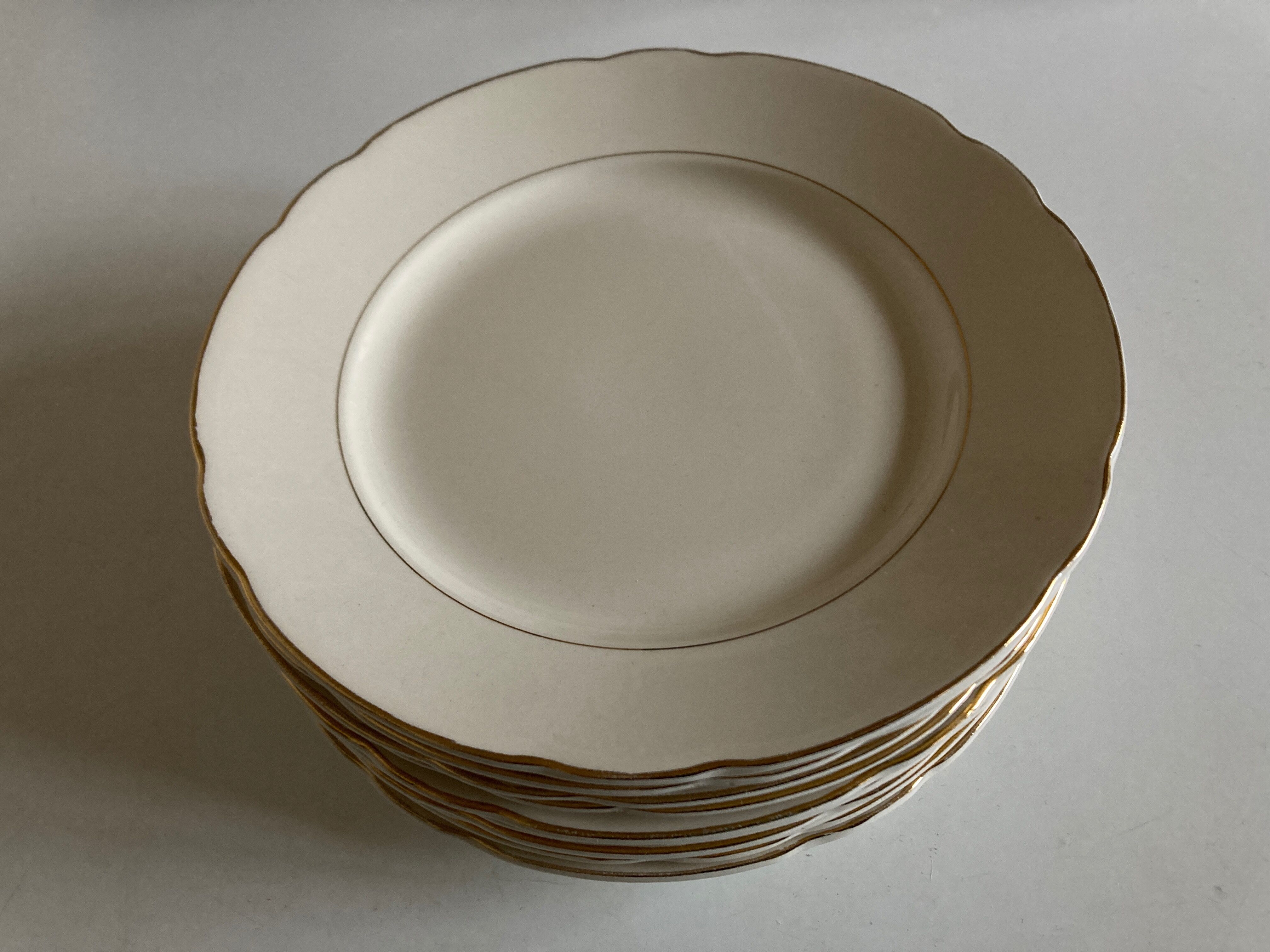 Set of 10 plates 1960 Villeroy & Boch ivory faience with gadroons