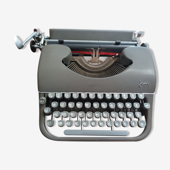 Machine à écrire Japy  vintage grise révisée ruban neuf avec caisse de transport