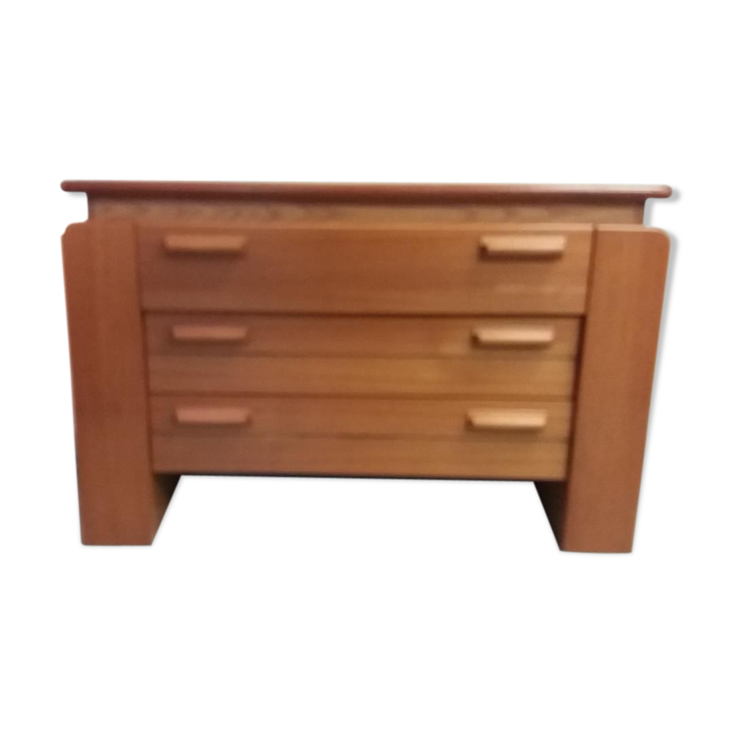 Oak-plated dresser 1980