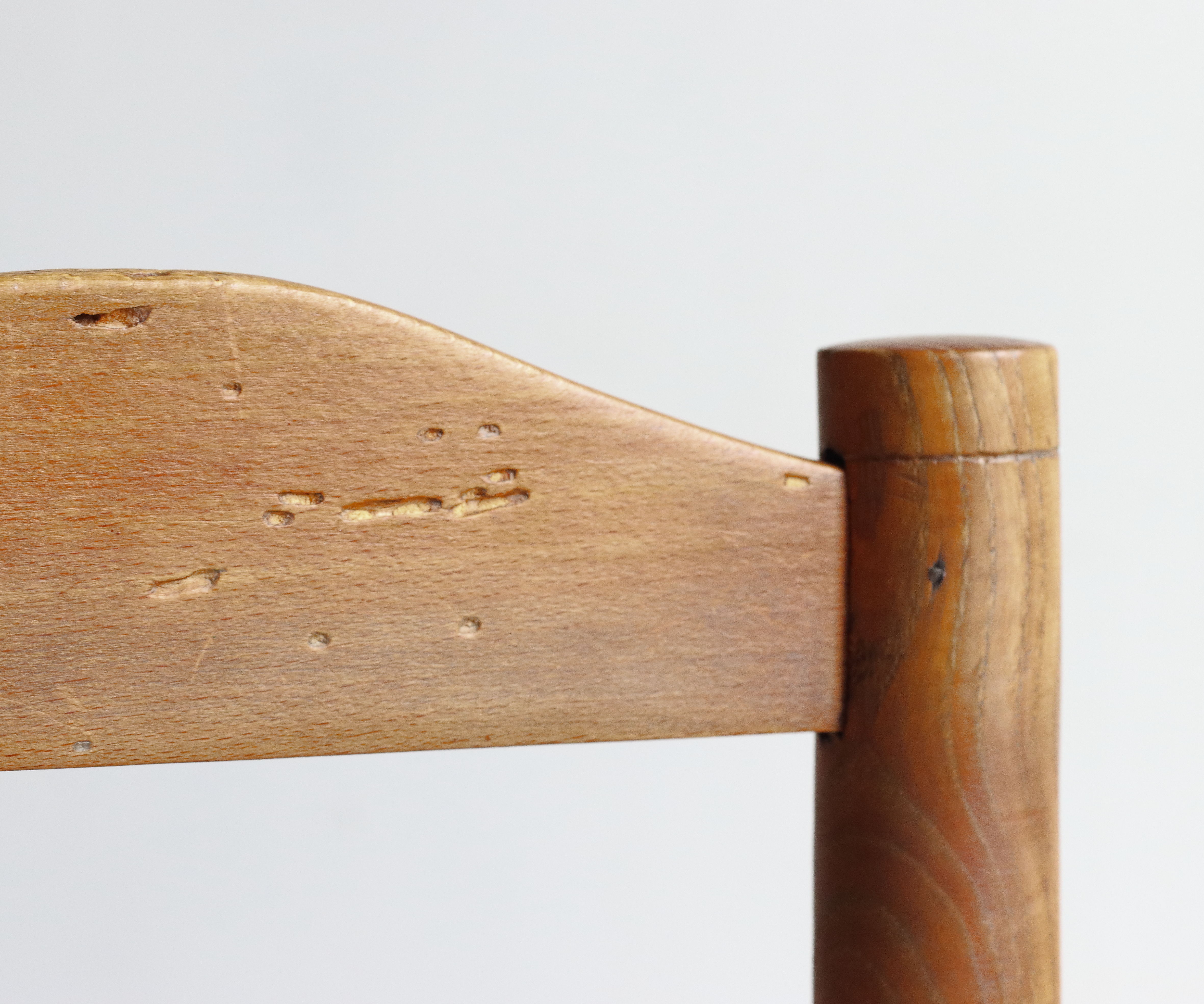 Set of six 1950s chairs in solid wood and straw
