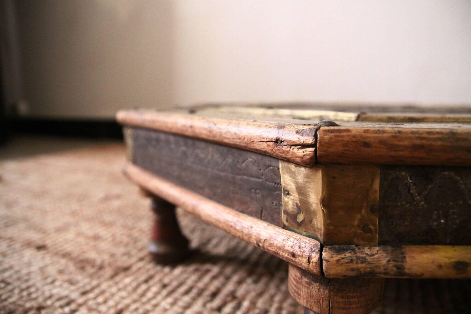 Bajot Indian coffee table