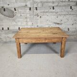 Table basse de ferme