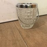 Crystal ice bucket with neat designs