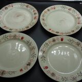 4 assiettes plates motif coeur et couronne rouge