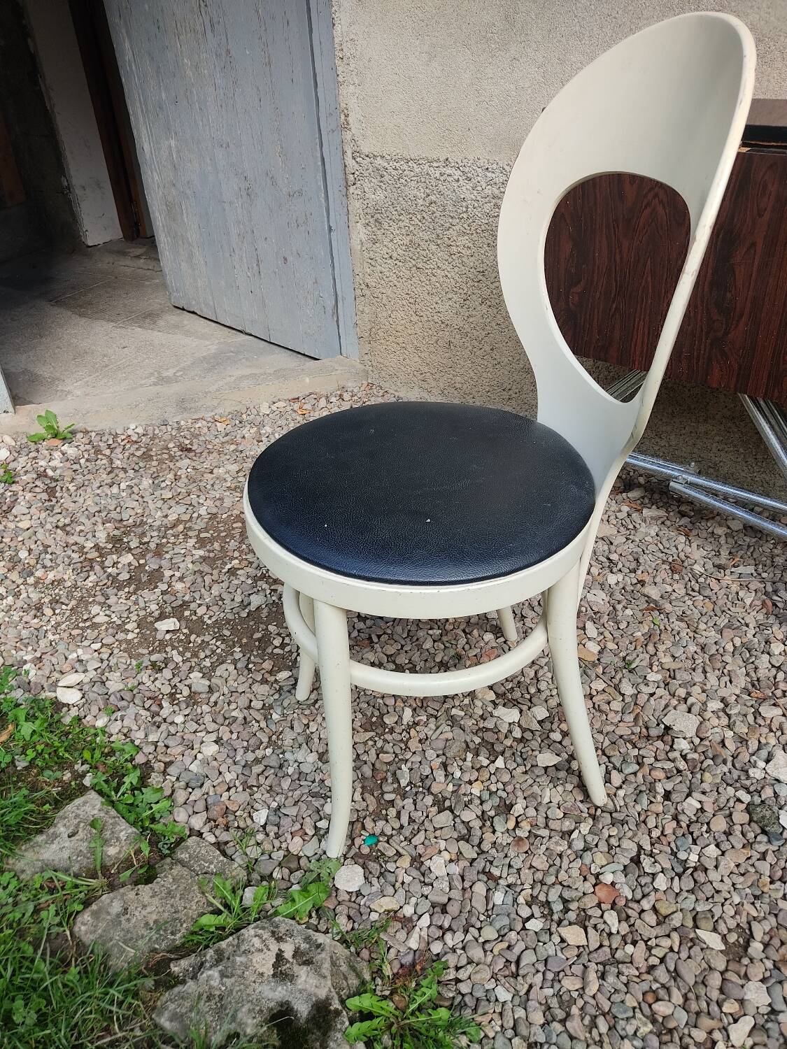 Baumann seagull chair