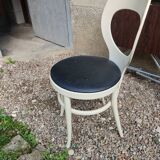 Baumann seagull chair