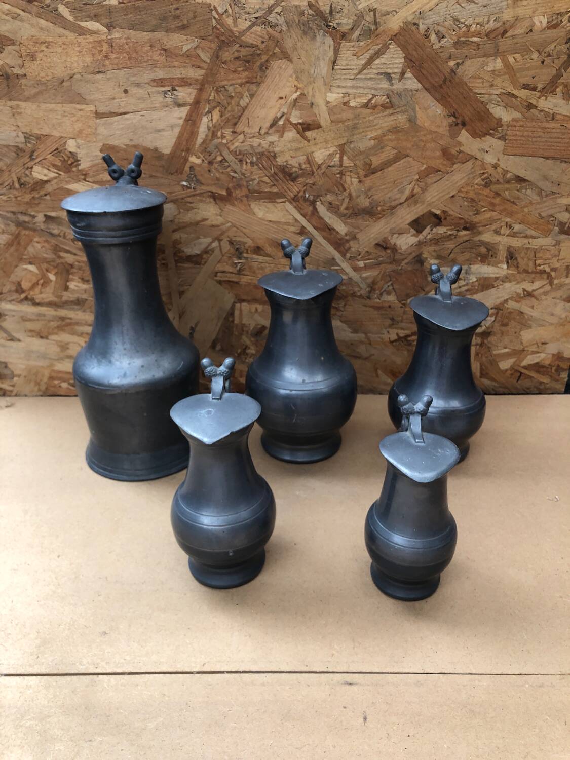 Series 5 old jugs measures vintage pewter pots