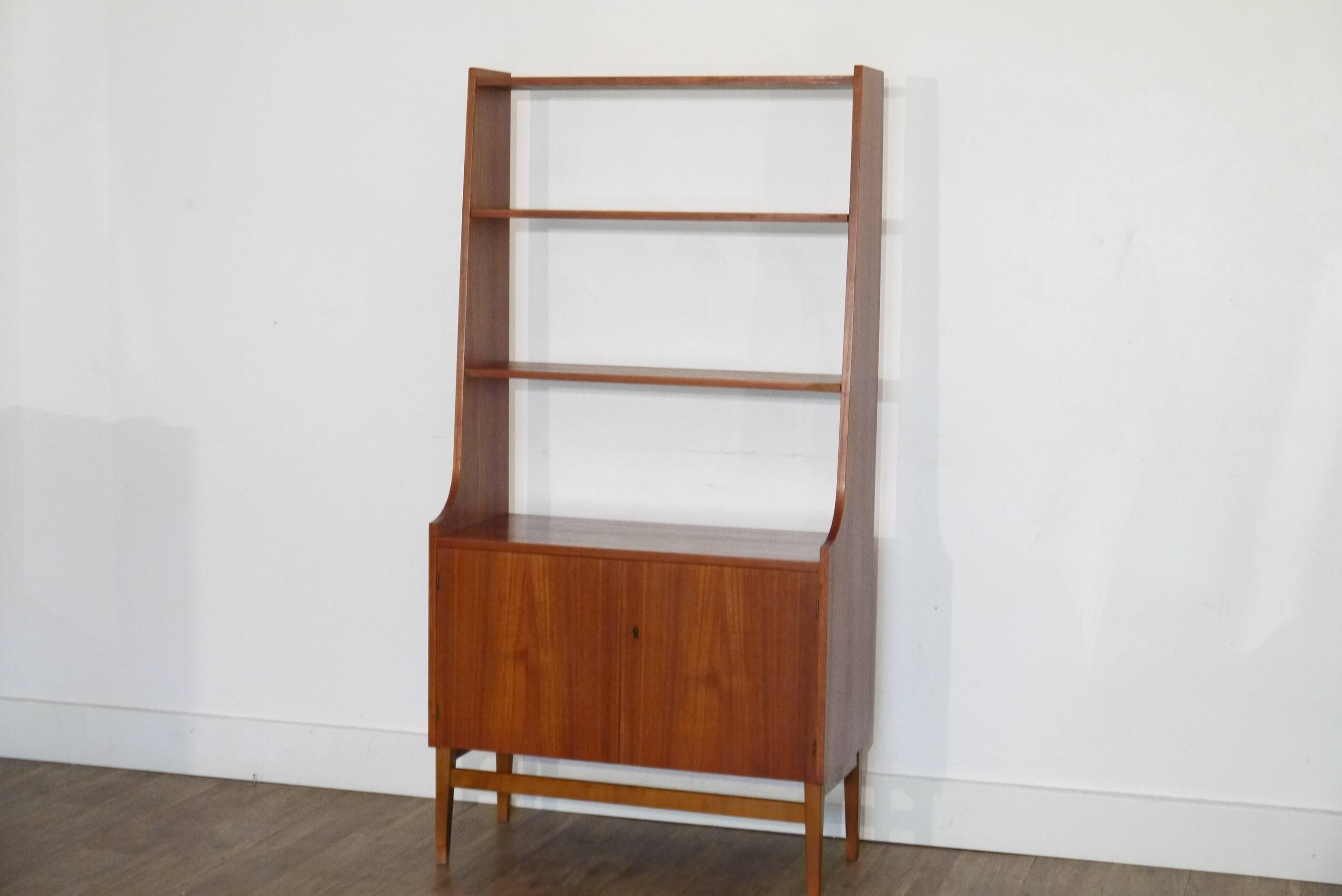 Etagère scandinave en teck 1960