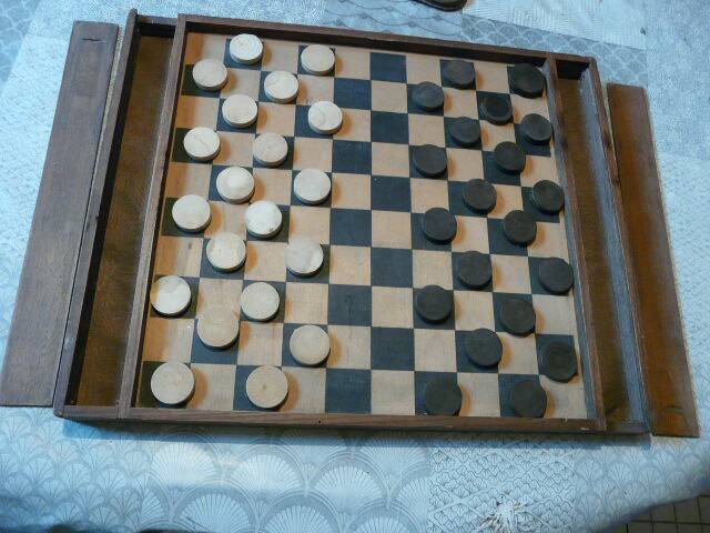 Double-sided board for checkers and chess in wood