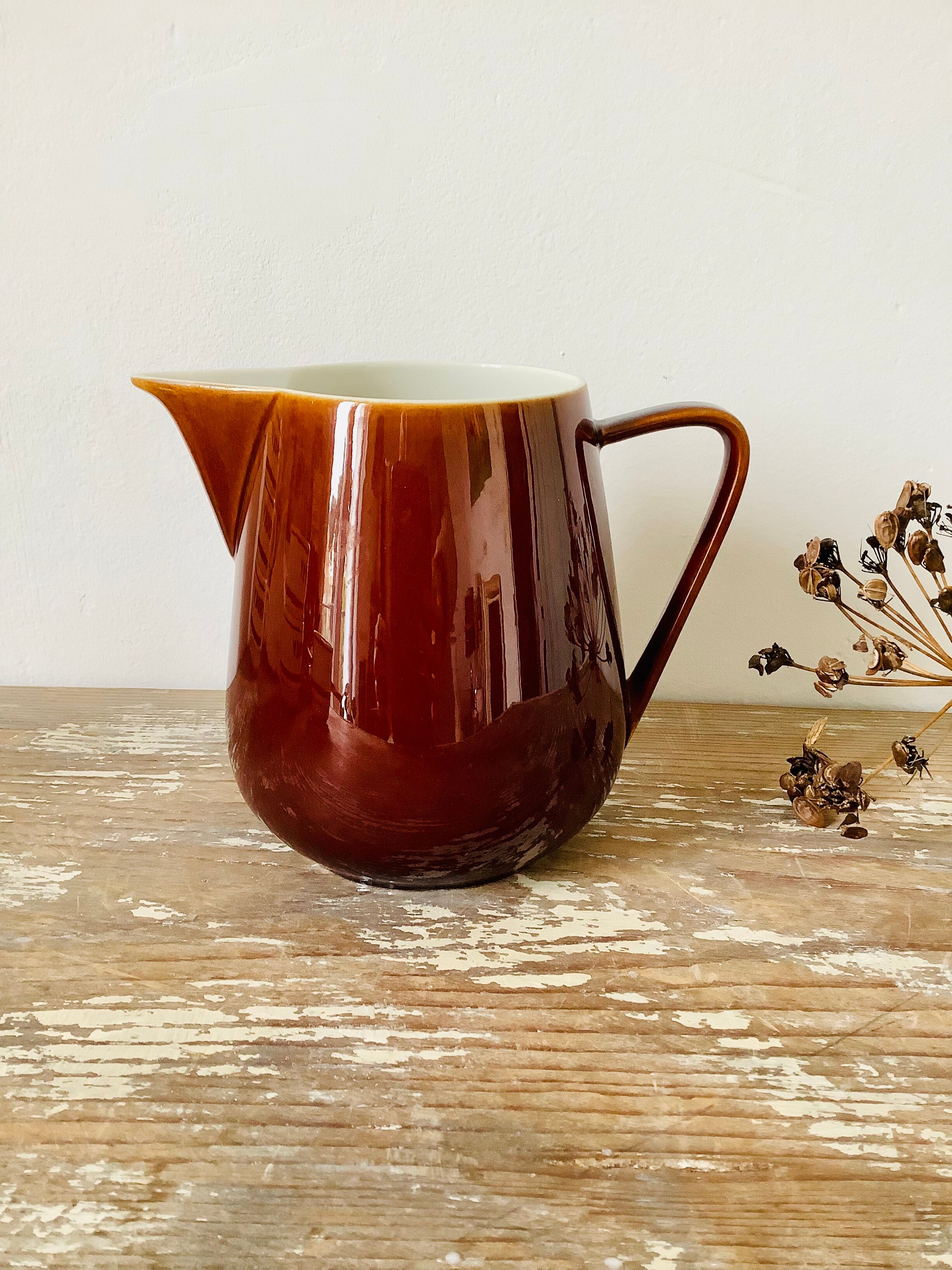 Milk jug where old pitcher Villeroy and Boch