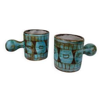 Paire de tasses en céramique signée A. Maunier, Vallauris