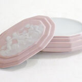 Pink porcelain box cameo décor