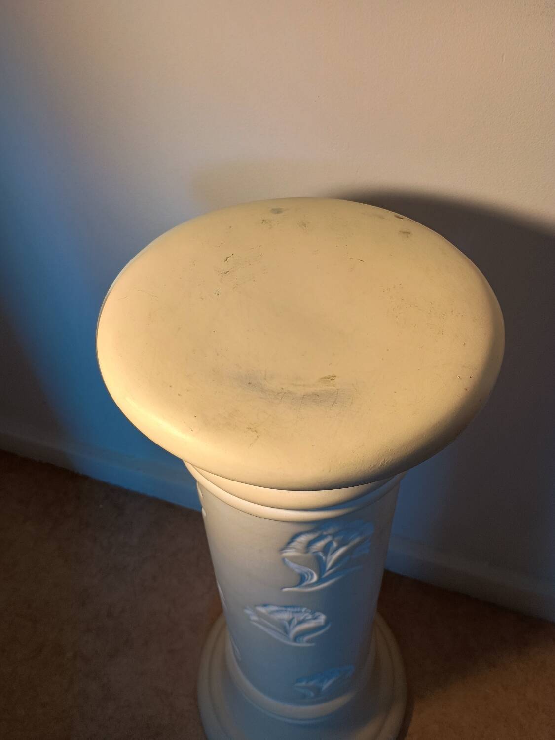 Ceramic column