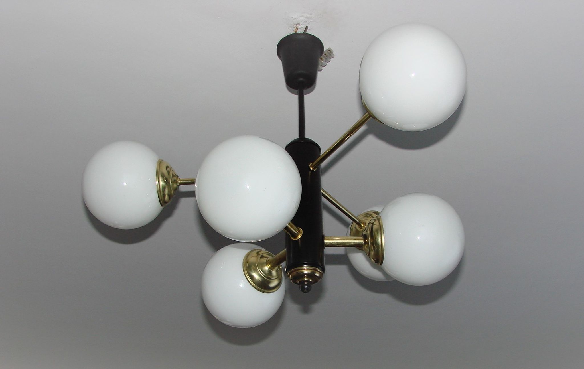 Modernist chandelier, 1970s