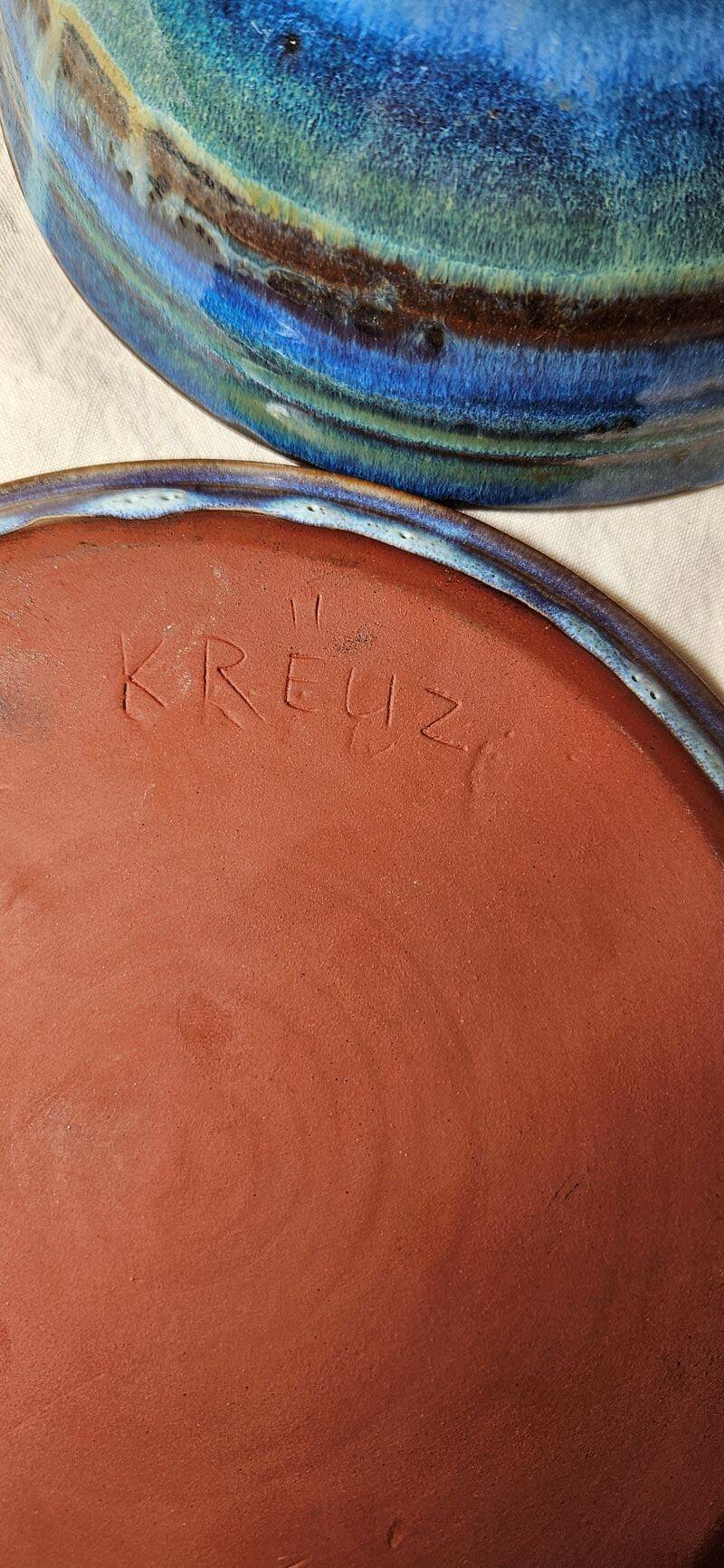 Glaze-glazed terracotta cheese dome signed kreuz