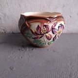 Vase , cache pot en barbotine art nouveau