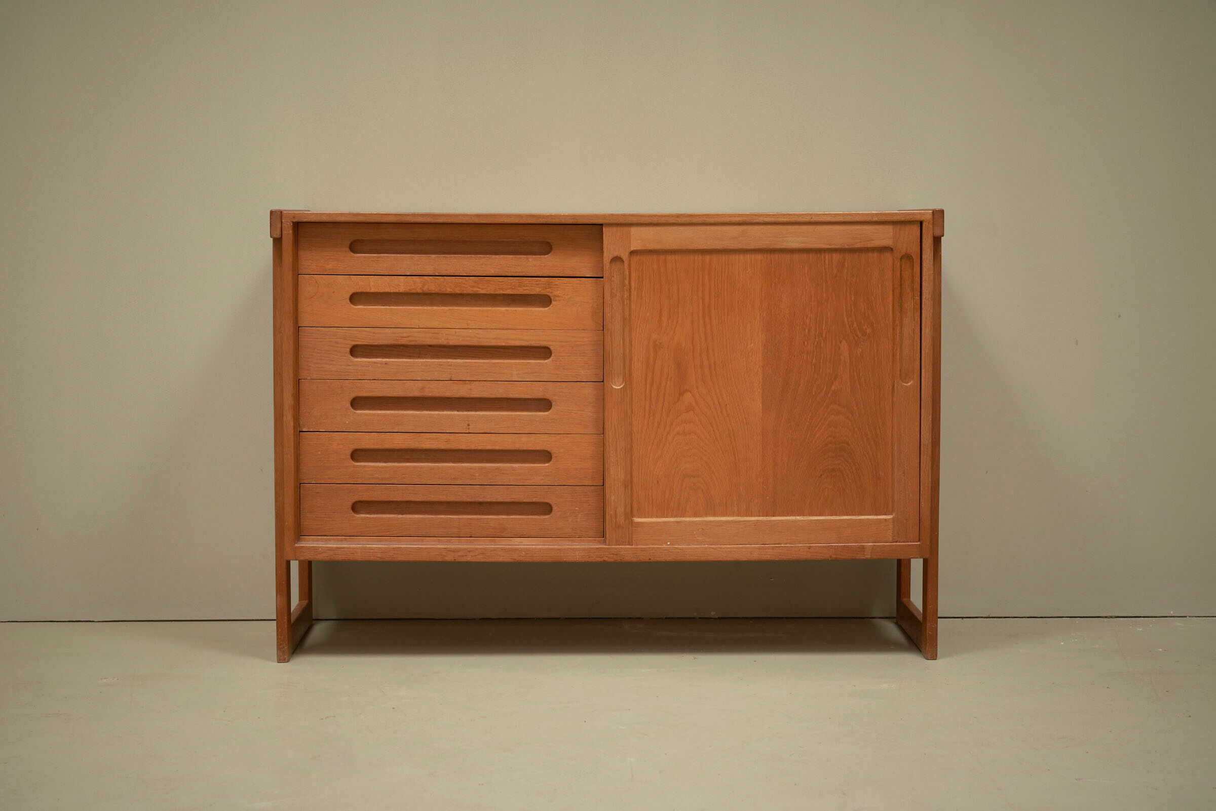 Sideboard danoise en chêne, 1970s