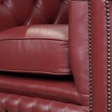 Amazing English cowhide Chesterfield armchair in a stunning red colour