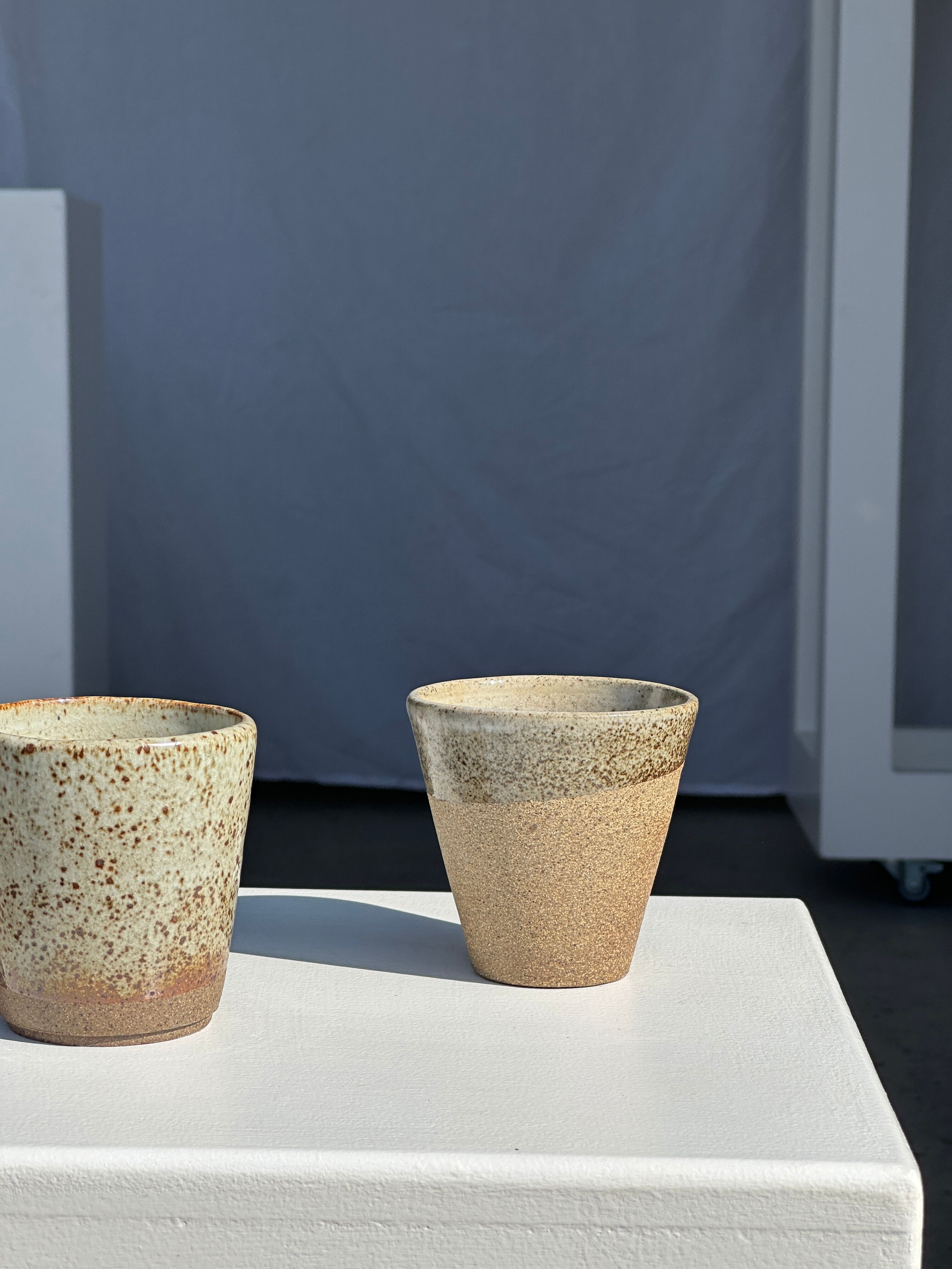 Set of 2 cups in Indonesian ceramic (brown & speckled glazed matte)