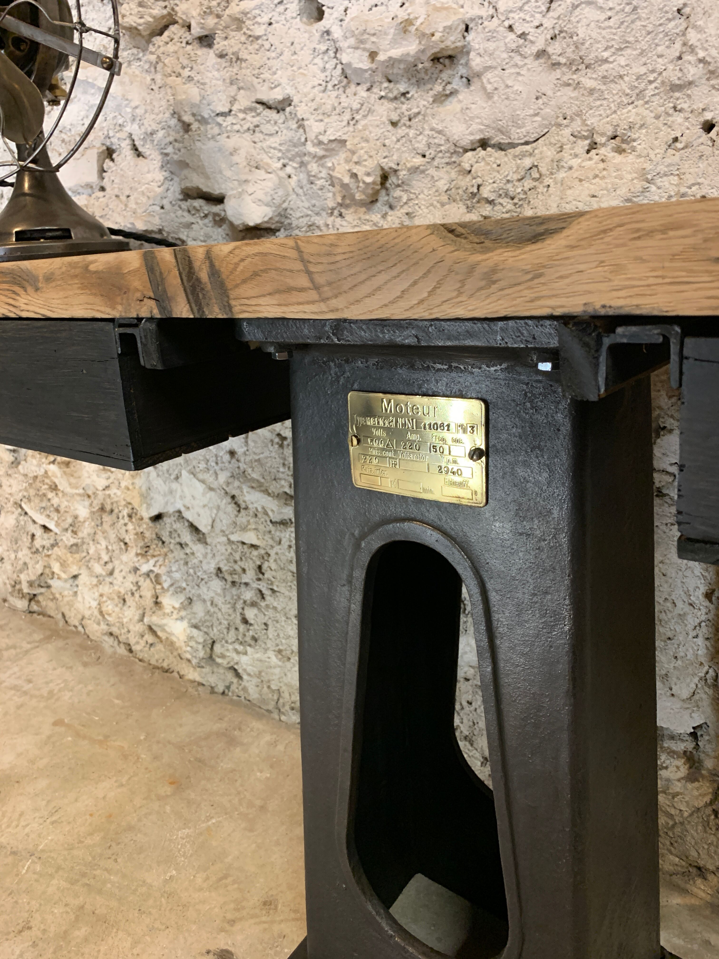 Established machine console industrial tool