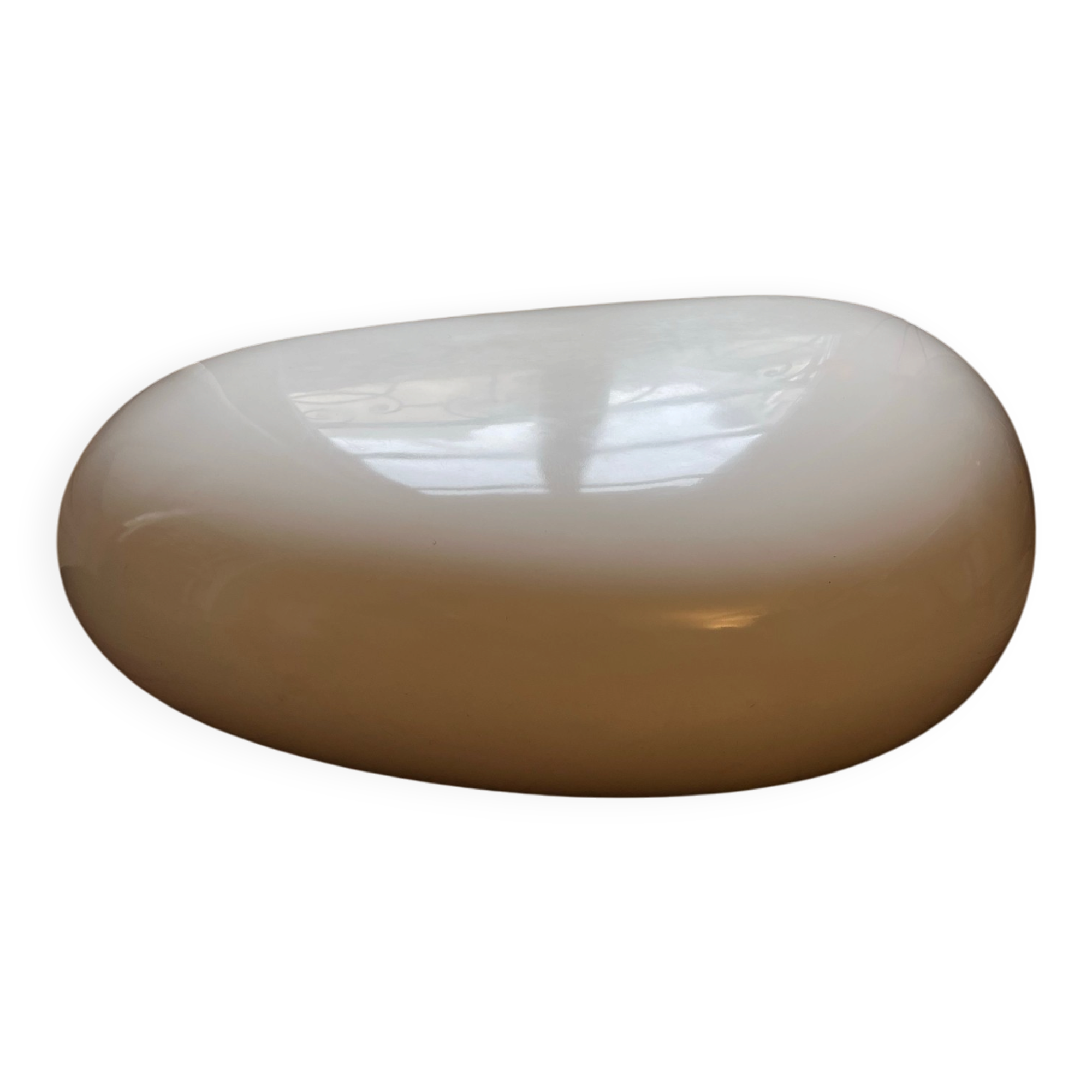 Koishi coffee table/pouffe Naoto Fukasawa