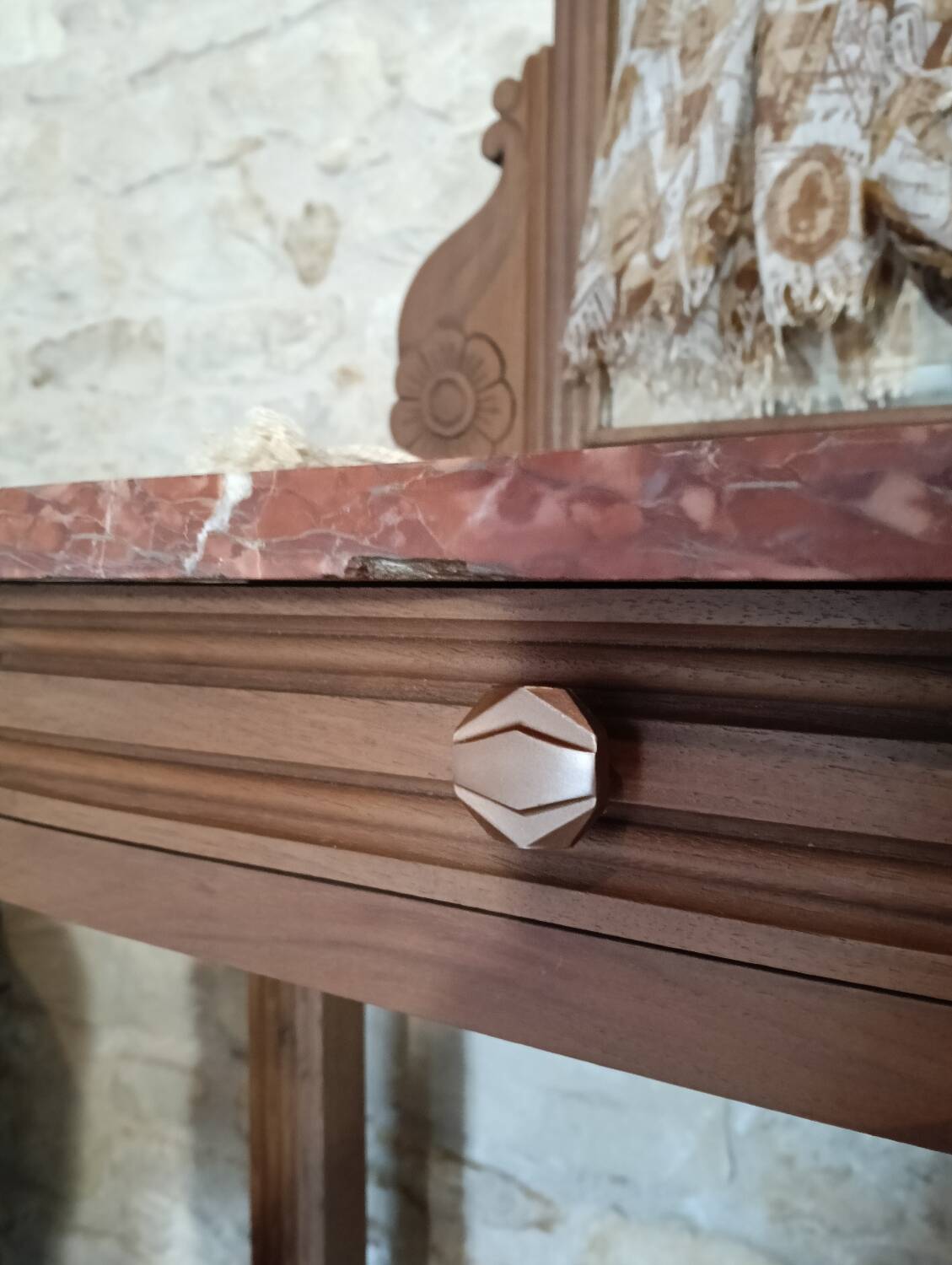 Art Deco Hairdresser