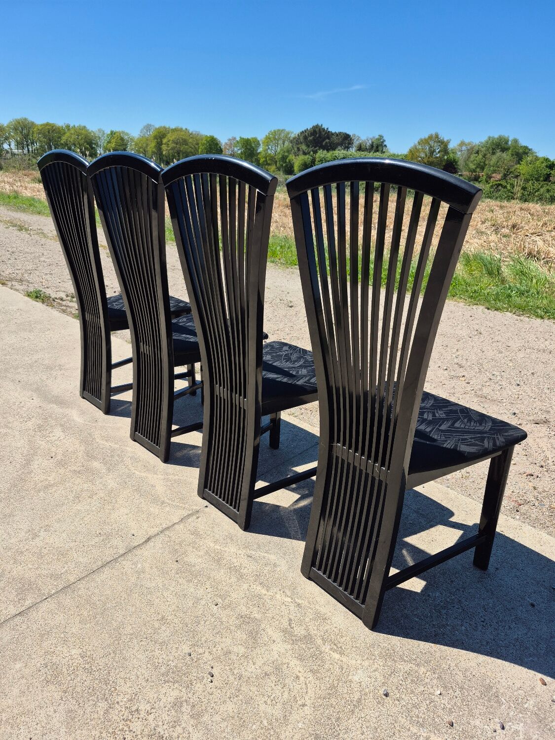 Set 4 postmodern black lacquer dining chairs 1980s