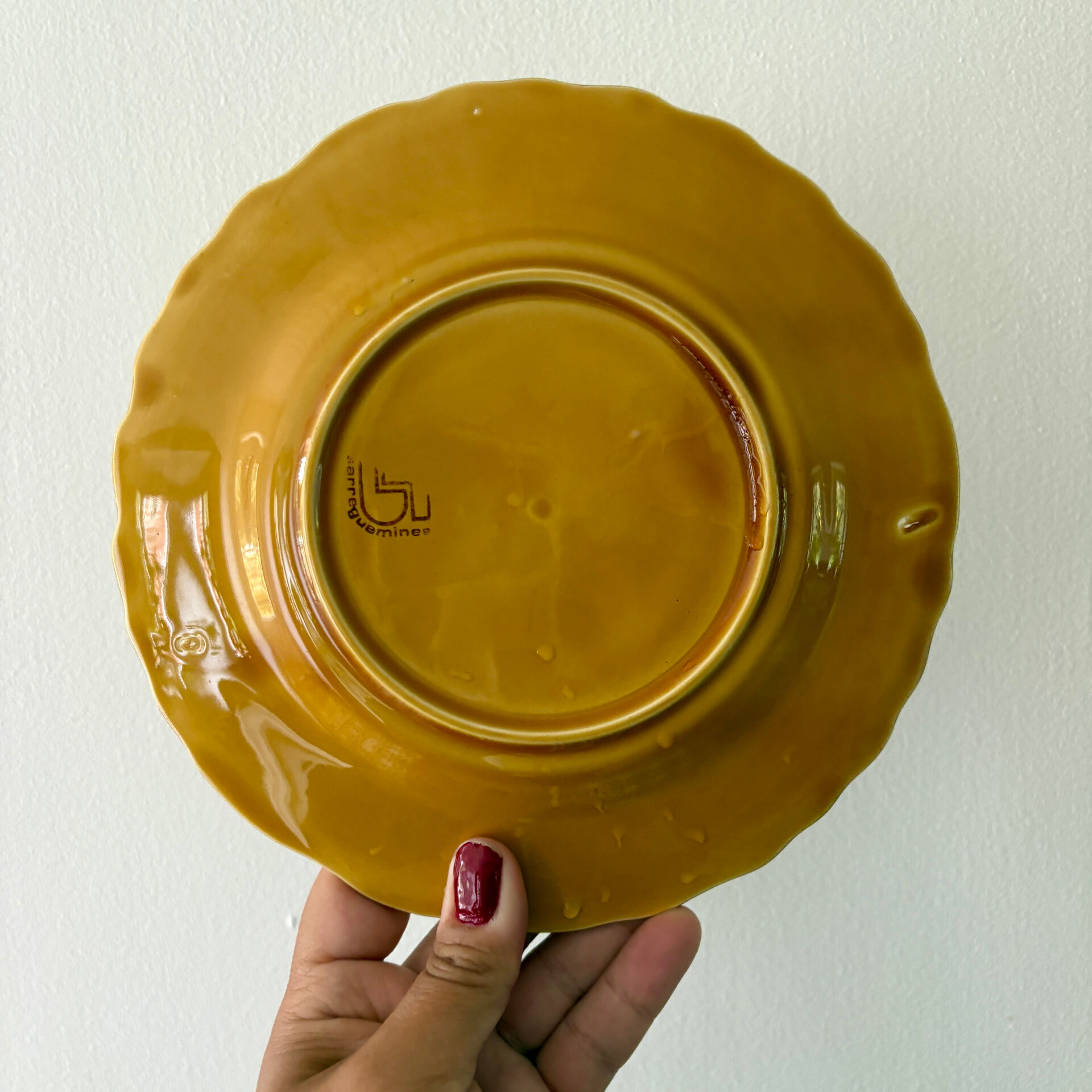 Set of 8 mismatched antique majolica plates