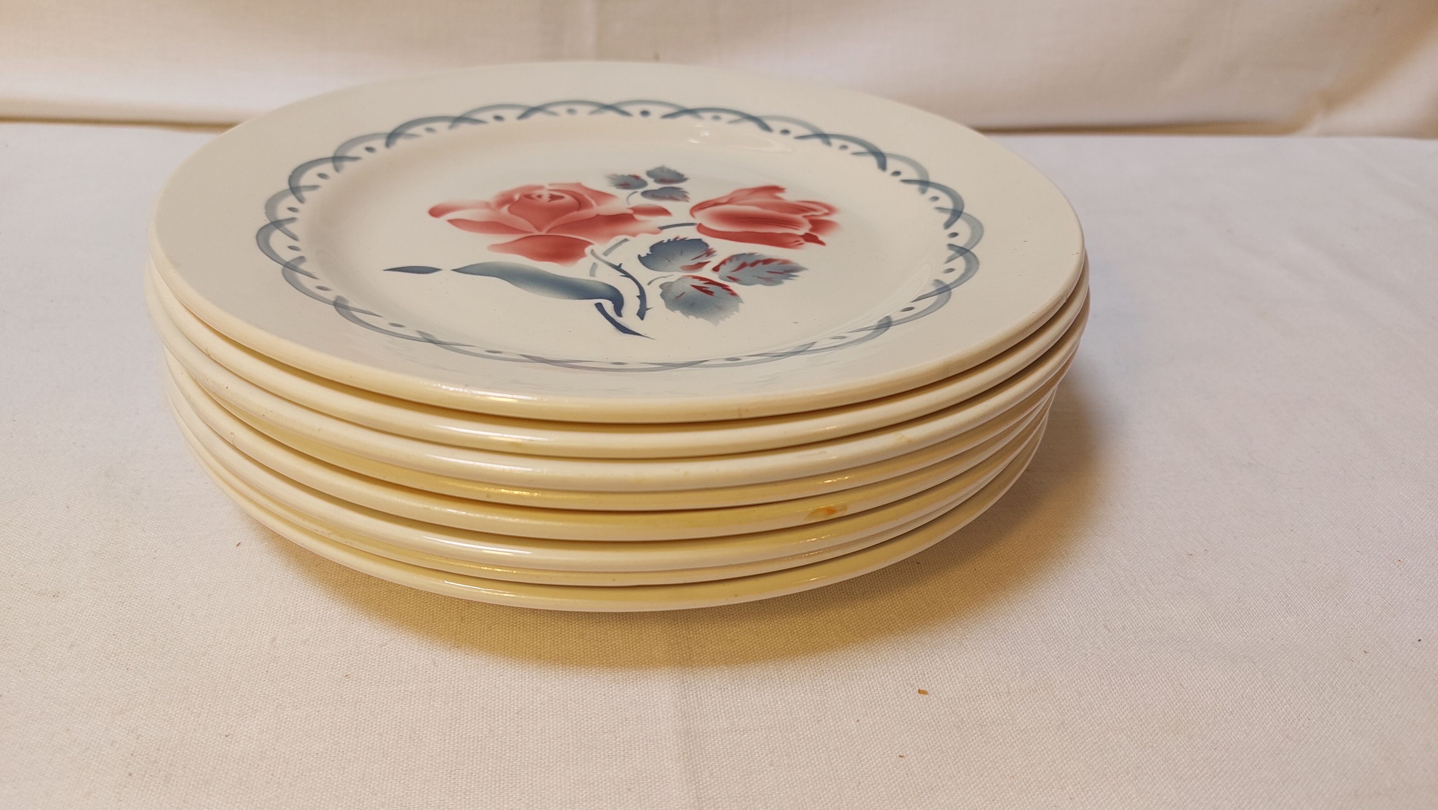 Set of 8 old flat plates from digoin sarreguemines earthenware factories - cannes model
