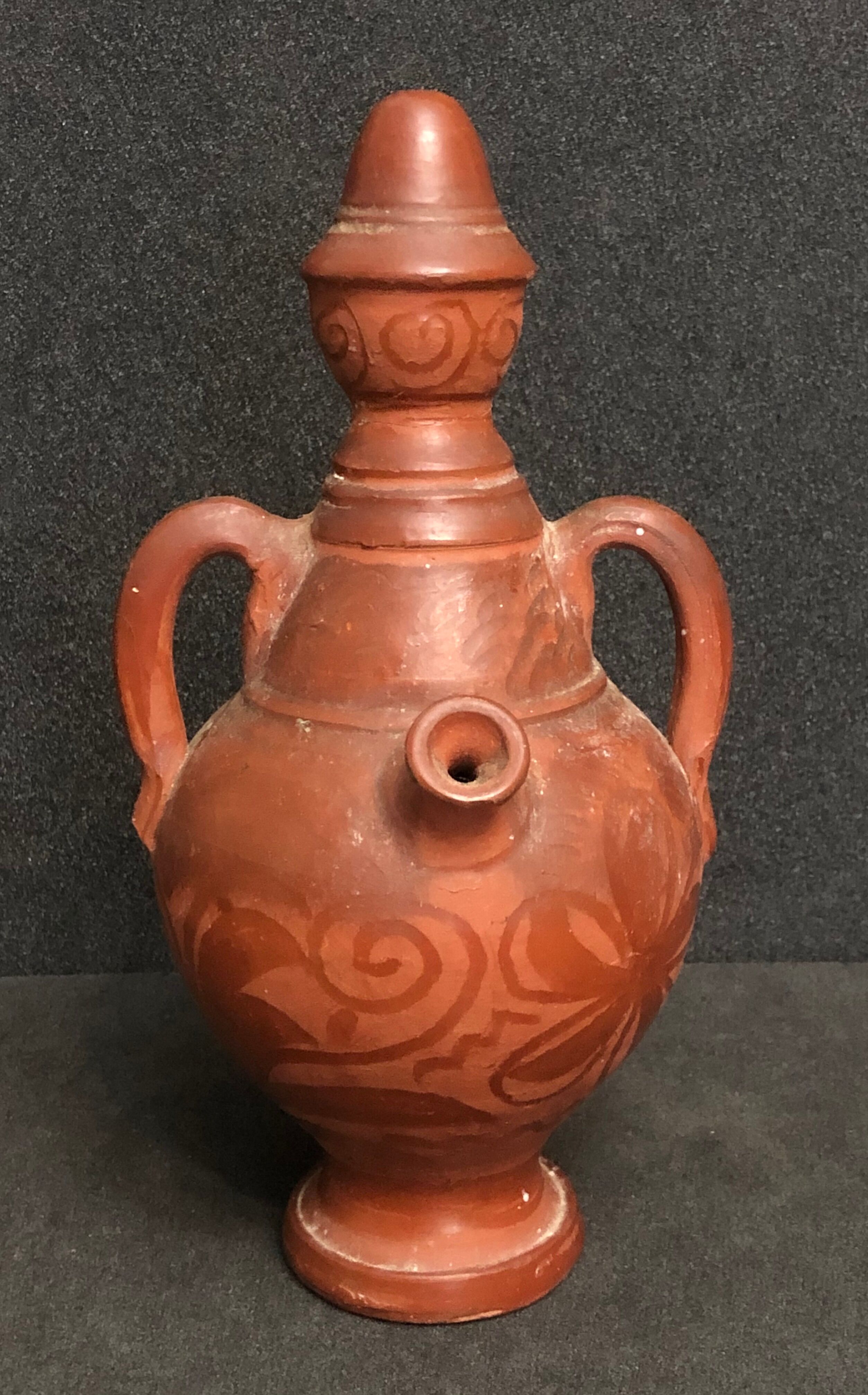 Gargoulette anthropomorphe à décors lustré Espagne XXe