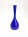 Joli vase soliflore en opaline bleue Made in Sweden