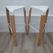 Picapau stools by Orlandini & Radice for Infiniti