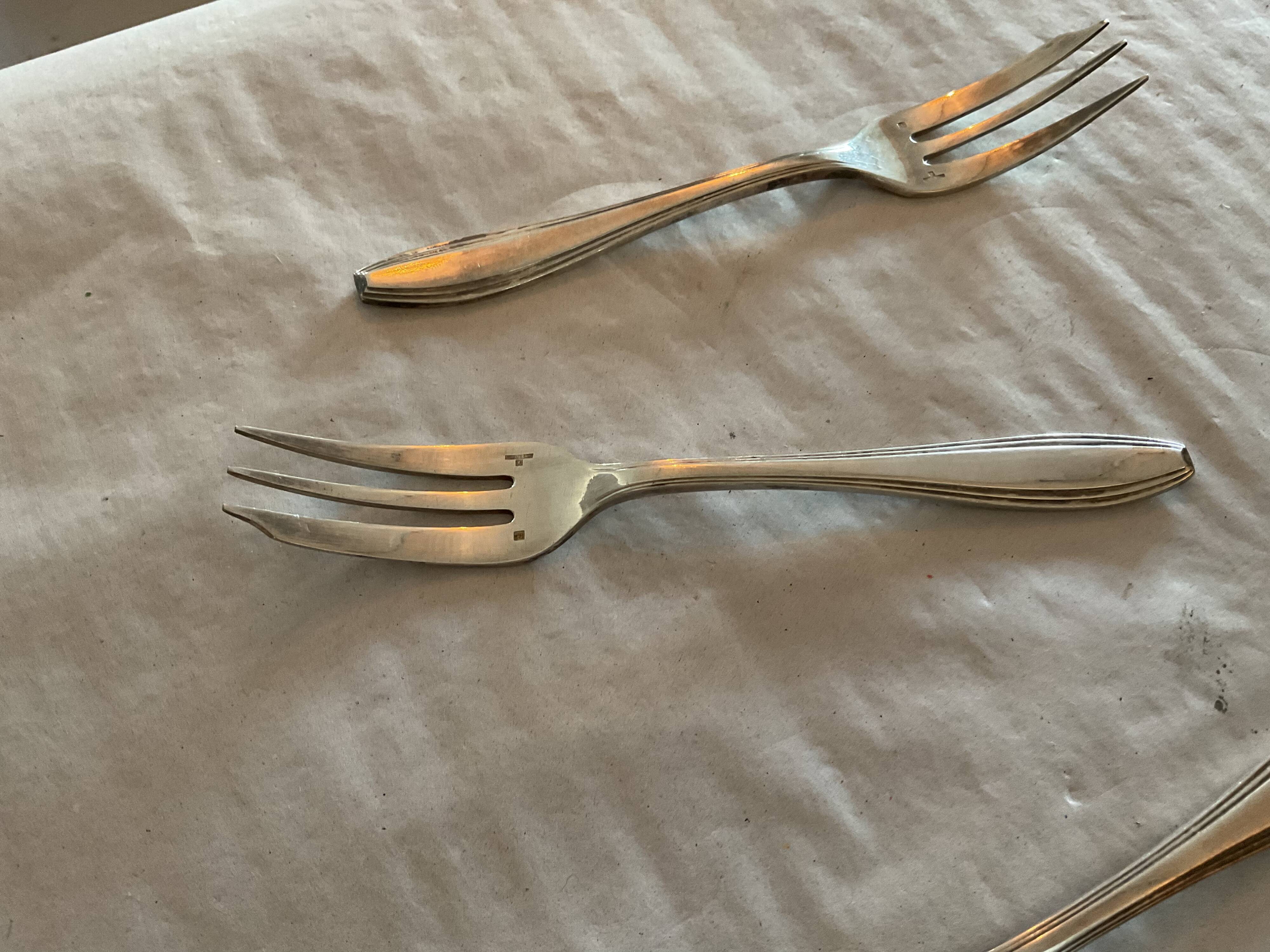 Cutlery.12 dessert forks .silver metal