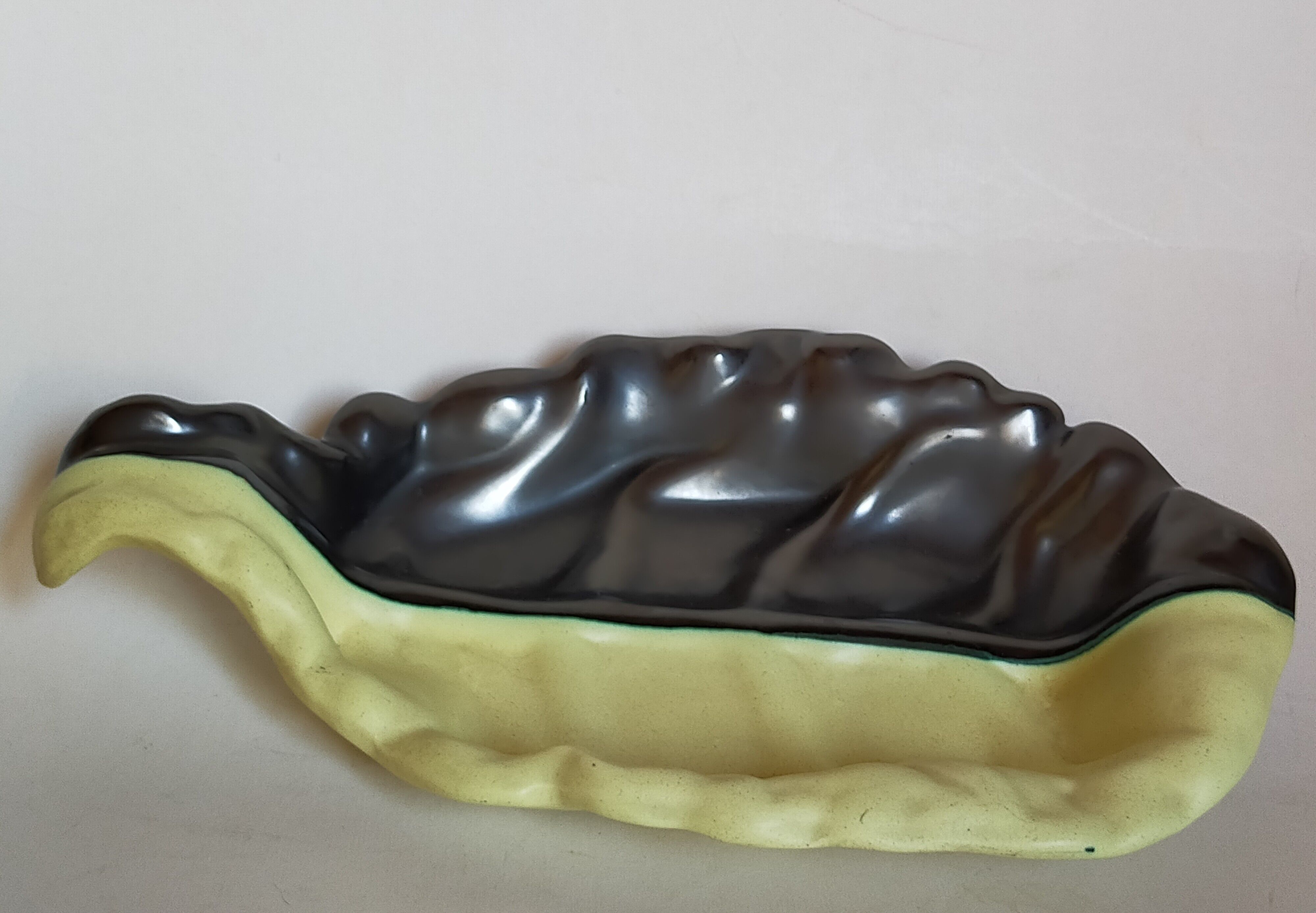 Cut empty-pockets ceramic two-tone atelier cerenne in vallauris 50s