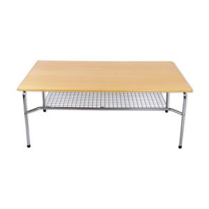 Table basse en bois et