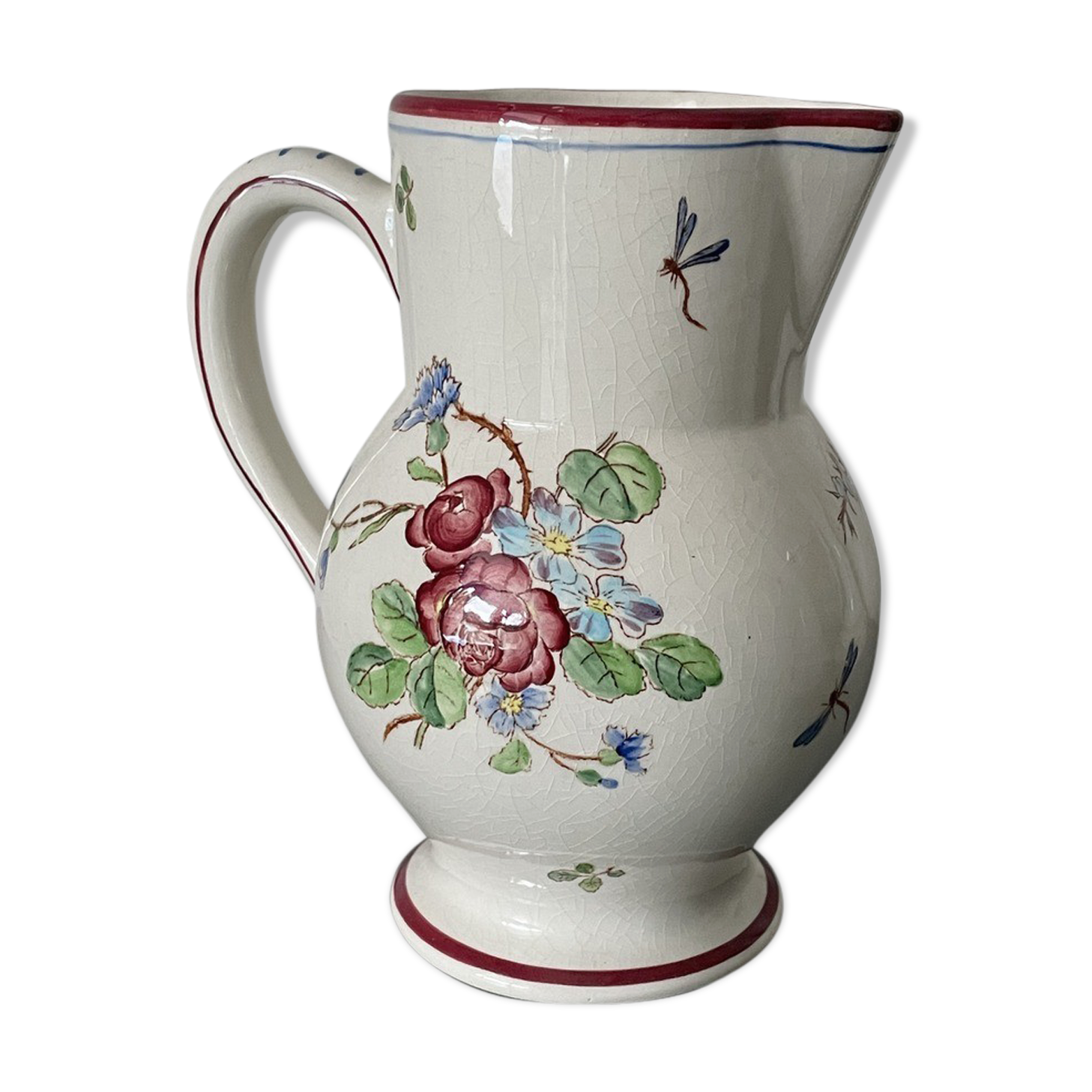 Pichet en faience à décor floral