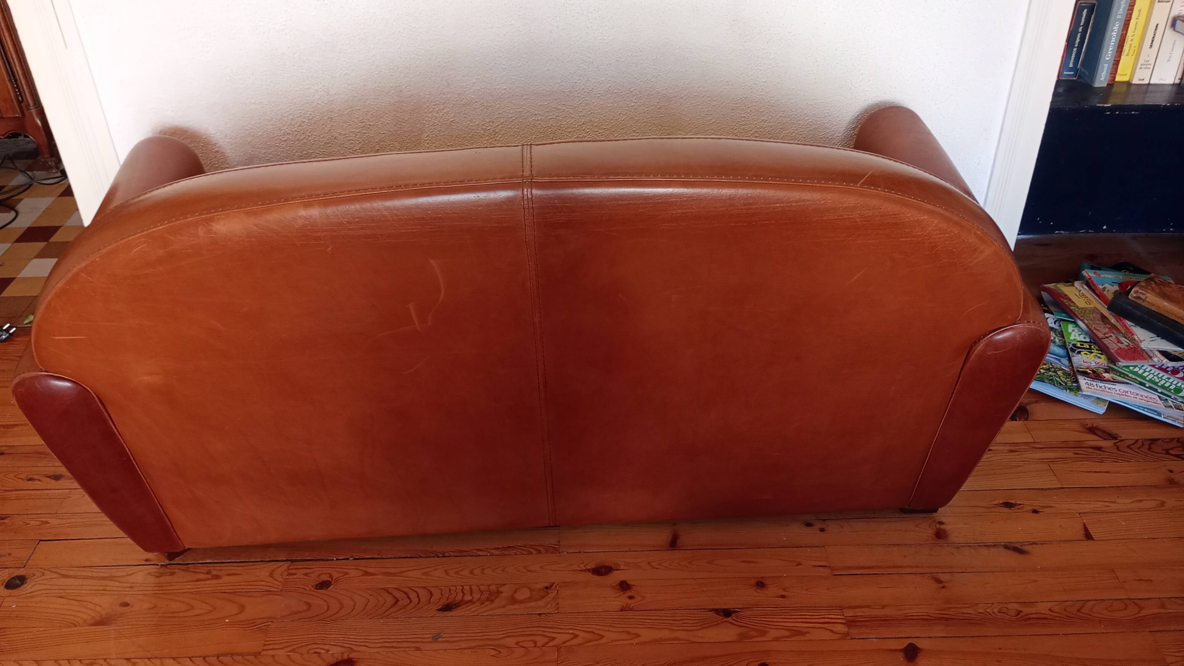 Duvivier leather club sofa
