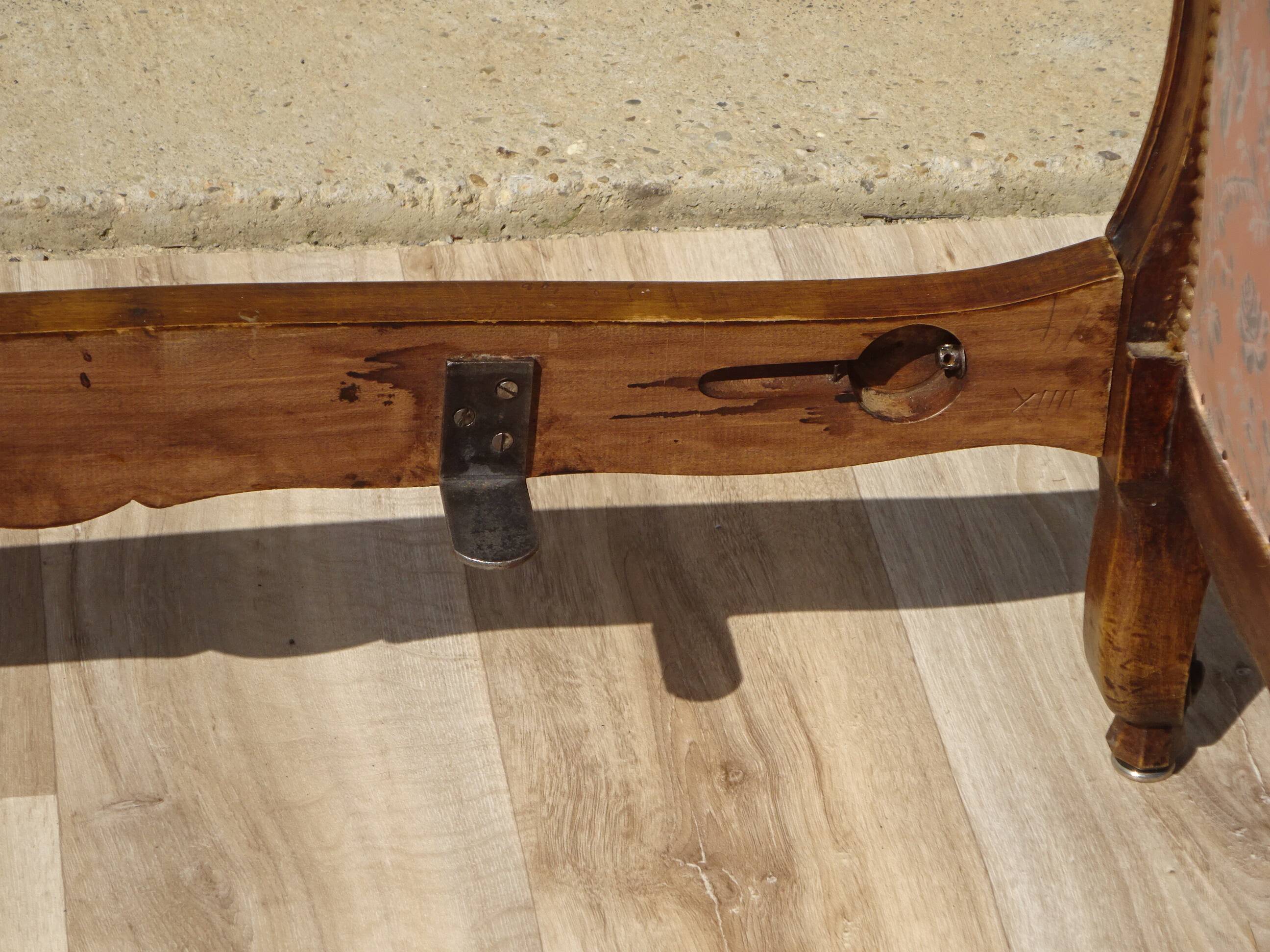 Louis XV style sofa bed