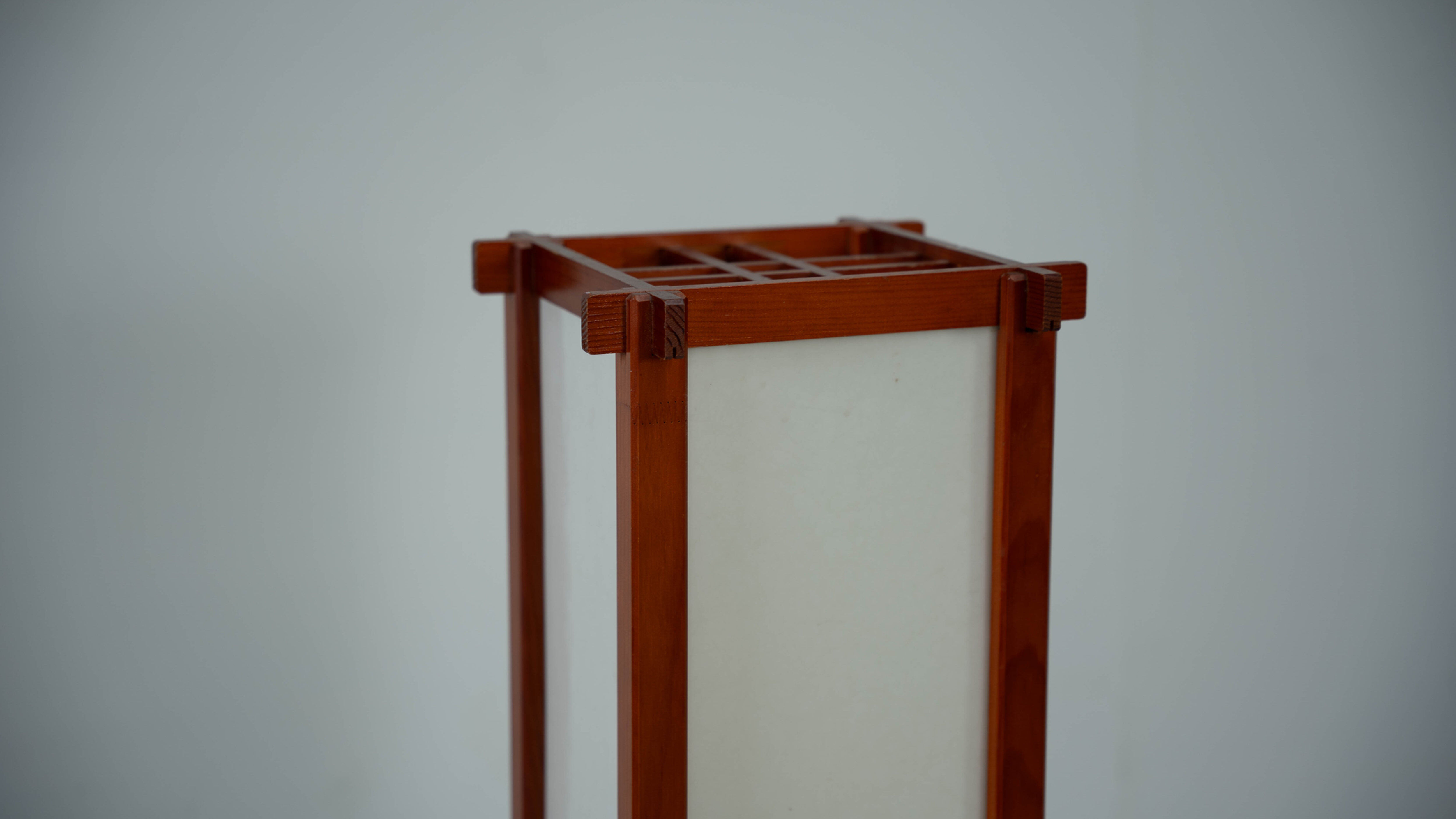 French sculptural table lamp